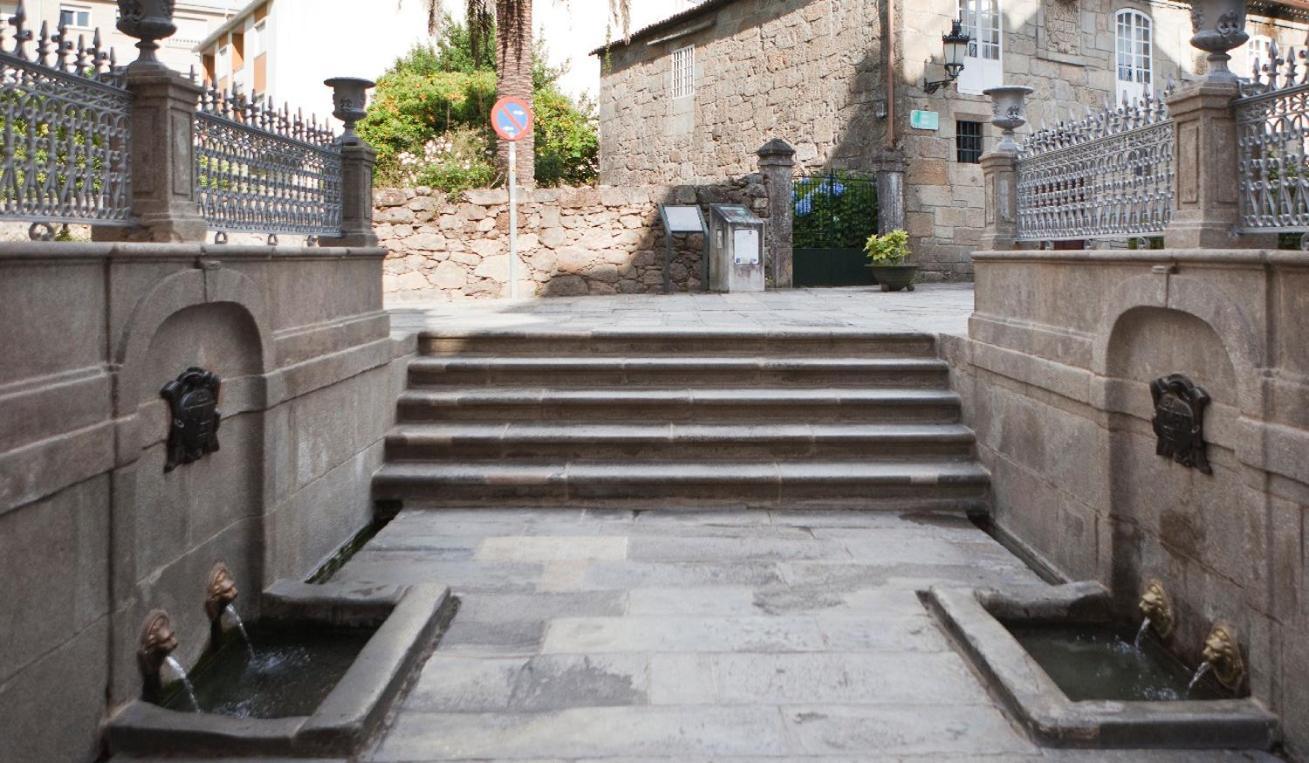 Alojamiento Ponte Romana Apartment Caldas De Reis Luaran gambar